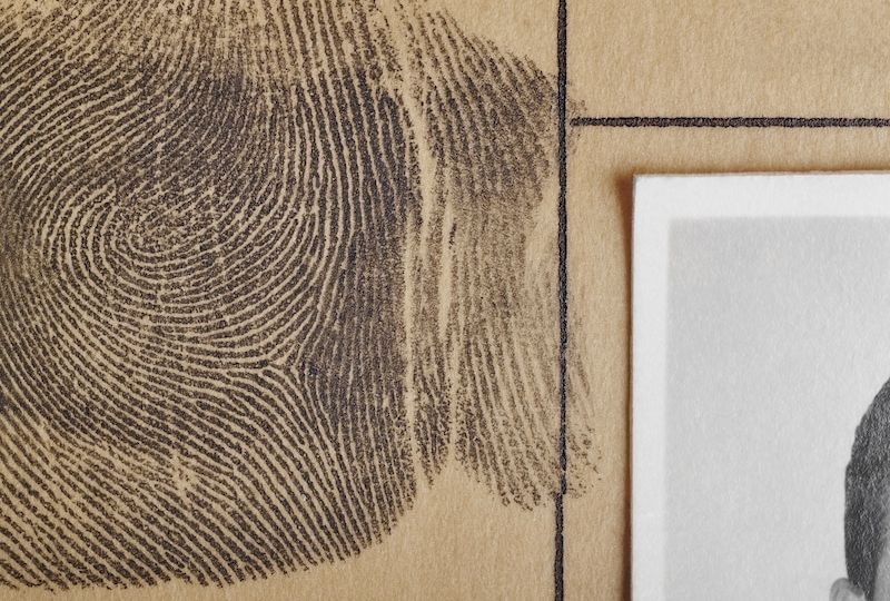 Digital ink fingerprint over a textured paper. Security control